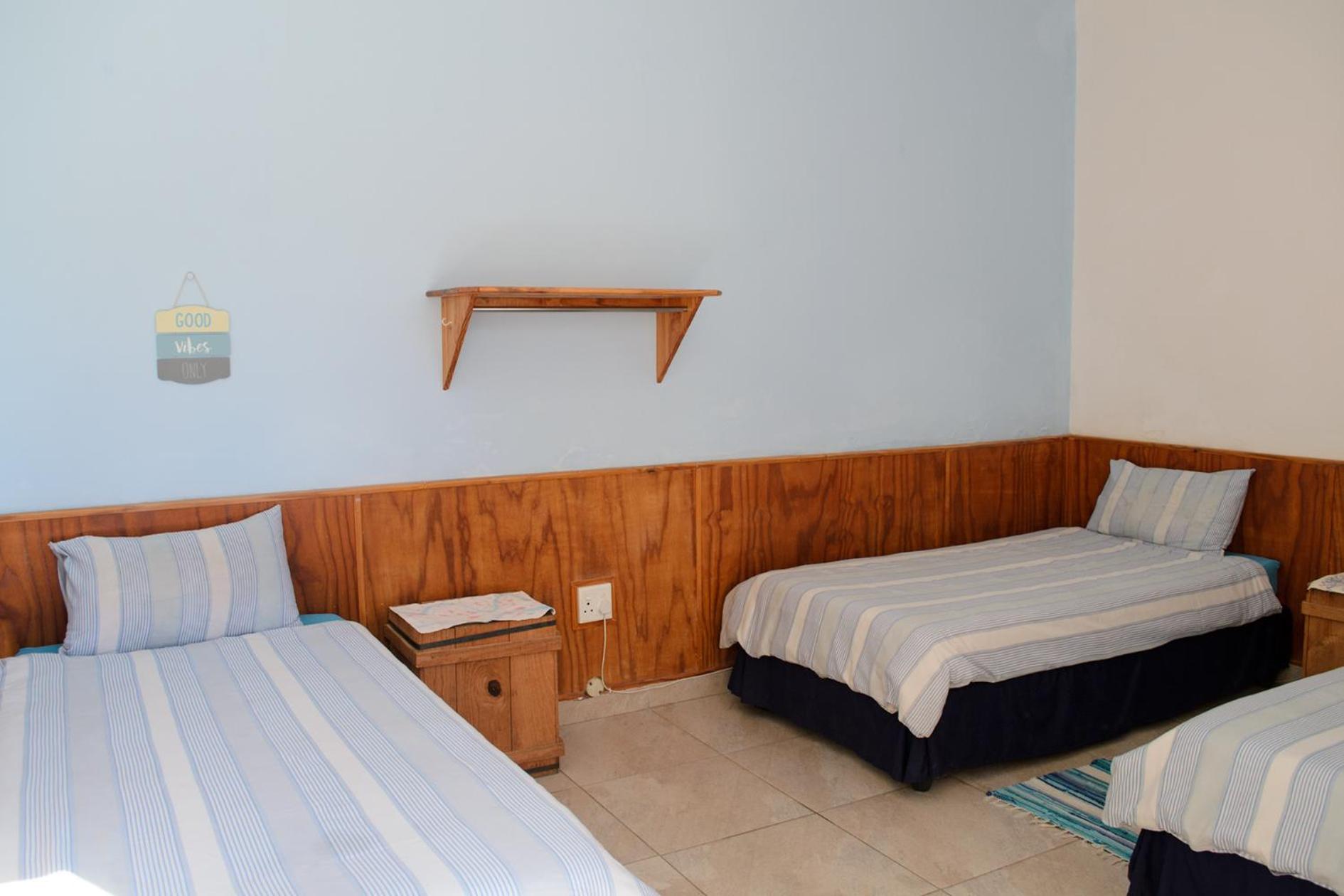 Element Riders Place Backpackers Lüderitz Екстериор снимка