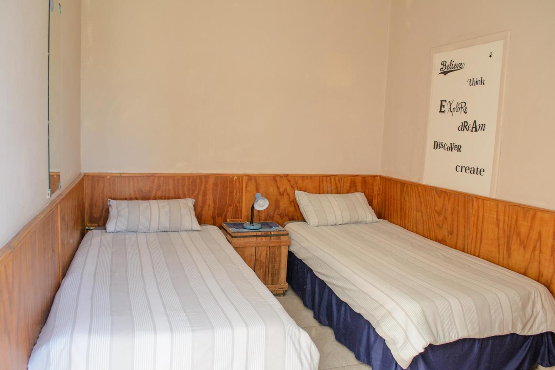 Element Riders Place Backpackers Lüderitz Екстериор снимка